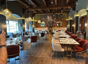 ecuador/southwest-coast/restaurant/raices-south-american-fine-cuisine