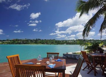 vanuatu/port-vila/restaurant/reefers-restaurant-rum-bar
