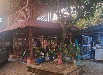 colombia/putumayo/restaurant/parador-turistico-y-artesanal-pare-y-coma