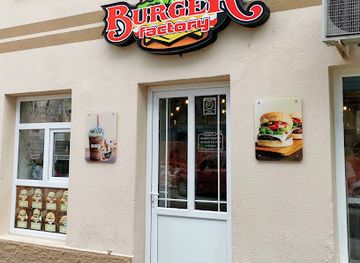 montenegro/niksic-field/restaurant/burger-factory