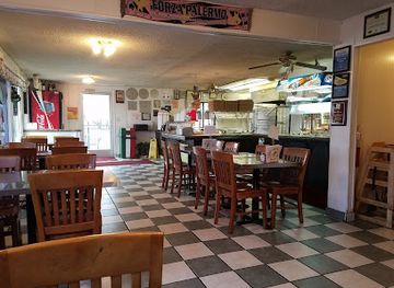 tennessee/smyrna/restaurant/angelo-s-picnic-pizza