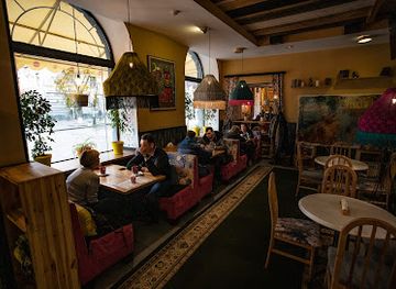 ukraine/poltava/restaurant/halushka