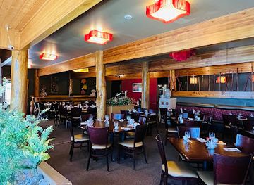 montana/yellowstone-national-park/restaurant/red-lotus-restaurant