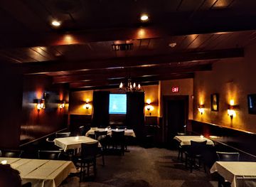 wisconsin/madison/capitol-square/restaurant/tornado-steak-house