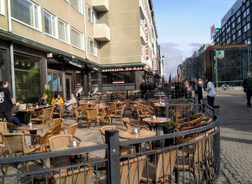 finland/oulu/restaurant/da-max