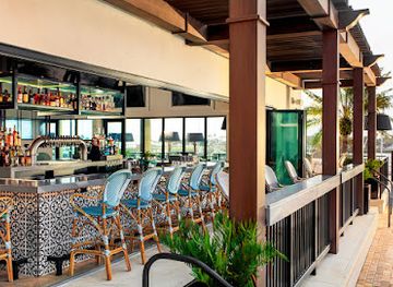 florida/st-petersburg/restaurant/paul-s-landing