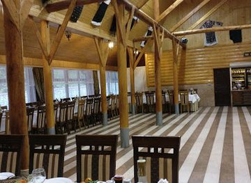 ukraine/ternopil-region/restaurant/khutir