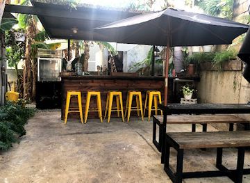 puerto-rico/rincon/restaurant/gylro