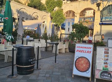 gibraltar/casemates-square/restaurant/the-tunnel