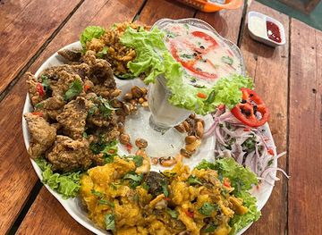 peru/tumbes/restaurant/oviedo-s-restobar