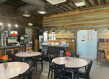 mississippi/vicksburg/restaurant/gumbo-blues-le-roux