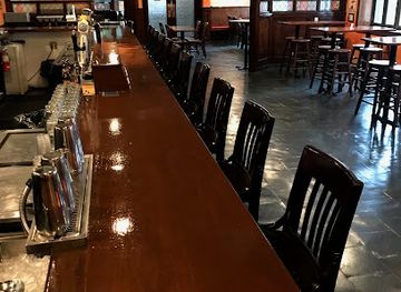 massachusetts/lowell/downtown-lowell/restaurant/old-court-irish-pub-and-restaurant