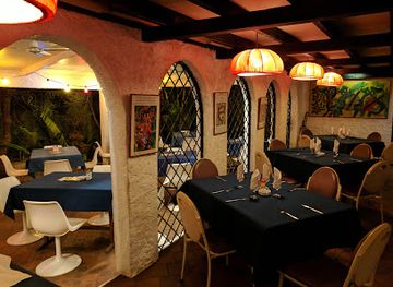 vanuatu/lakatoro/restaurant/l-houstalet-restaurant