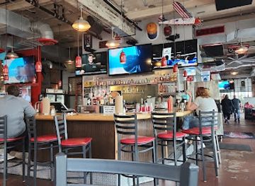 oklahoma/oklahoma-city/midtown/restaurant/the-garage-burgers-beer