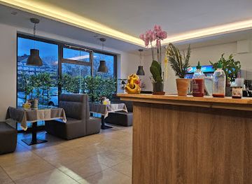 czechia/kutna-hora/restaurant/sushi-ling