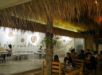 indonesia/manado/restaurant/bacarita