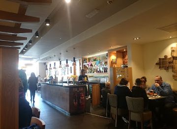 united-kingdom/dyfed/restaurant/harvester-st-catherines-walk