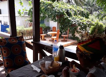 ghana/ada-foah/restaurant/ezime-guesthouse-and-pizzeria