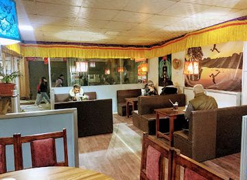 nepal/kathmandu/boudhanath/restaurant/sichuan-cafe-restaurant