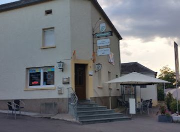luxembourg/mamer-valley/restaurant/cafe-holzemer-stuff