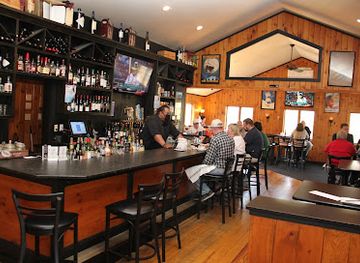 new-hampshire/dartmouth-lake-sunapee/restaurant/suna-restaurant