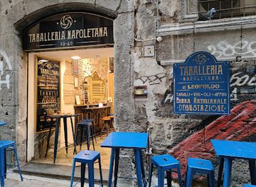 italy/naples/spaccanapoli/restaurant/taralleria-napoletana