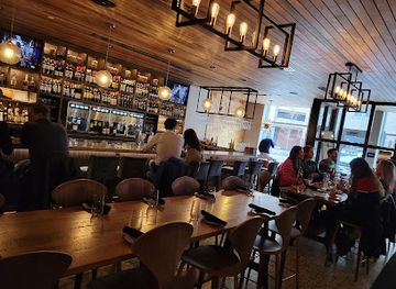 indiana/indianapolis/mass-ave/restaurant/louvino-indianapolis-mass-ave-restaurant-wine-bar