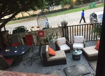 nigeria/abuja/restaurant/cafe-de-vie