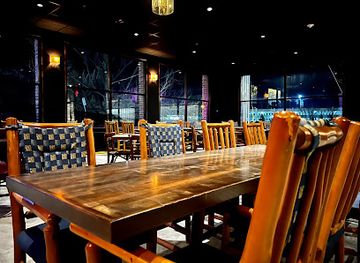 missouri/branson/restaurant/hidden-pines-restaurant-summit-restaurant