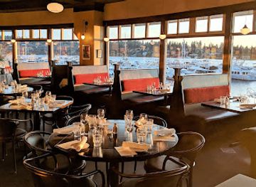 washington/kirkland/restaurant/le-grand-bistro-americain