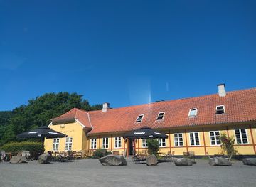 denmark/bornholm/restaurant/christianshojkroen