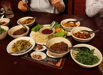 myanmar-burma/yangon-region/restaurant/feel-myanmar-restaurant-pyidaungzu-yeiktha-street