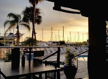 florida/honeymoon-island-state-park/restaurant/ozona-blue-grilling-co