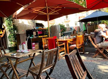 switzerland/lake-geneva-region/restaurant/cottage-cafe