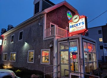 maine/portland/restaurant/becky-s-diner