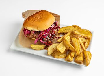 finland/espoo/matinkyla/restaurant/dr-saucy