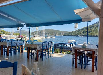 greece/chalkidiki/restaurant/taverna-tzitzikas