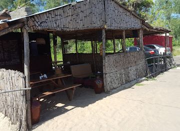 mozambique/limpopo-river-basin/restaurant/pizza-house-estoril