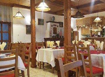 hungary/ferto-region/restaurant/bozi-rozi-csarda