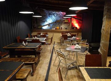 poland/kielce/restaurant/restauracja-garaz