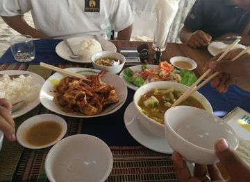 myanmar-burma/ngapali/restaurant/ngapali-palace-tradional-seafood-restaurant