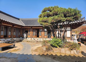 south-korea/gyeongju-historic-areas/restaurant/jinsusungchan