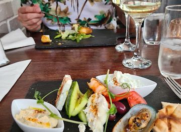 sweden/halsingland/restaurant/medelhavskallaren