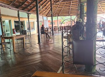 zambia/batoka-gorge/restaurant/da-canton-bar-restaurant