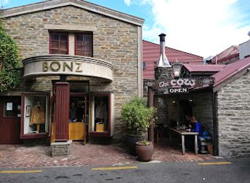 new-zealand/queenstown/restaurant/the-cow