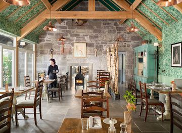 united-kingdom/perthshire/restaurant/the-restaurant-at-meikleour-arms