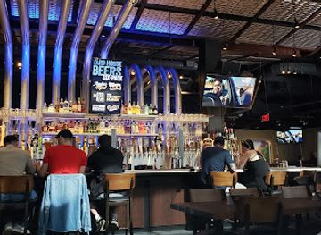 connecticut/norwalk/restaurant/yard-house