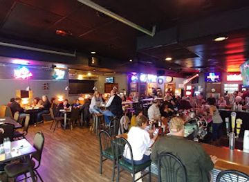 ohio/canton/restaurant/meyers-landing-bar-grill