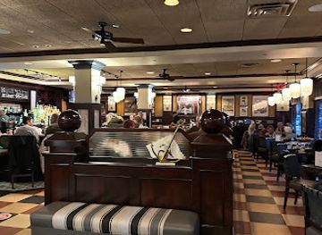 new-york/new-york-city/queens/restaurant/london-lennie-s