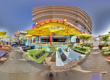 maryland/ocean-city/restaurant/hammerheads-bar-grill